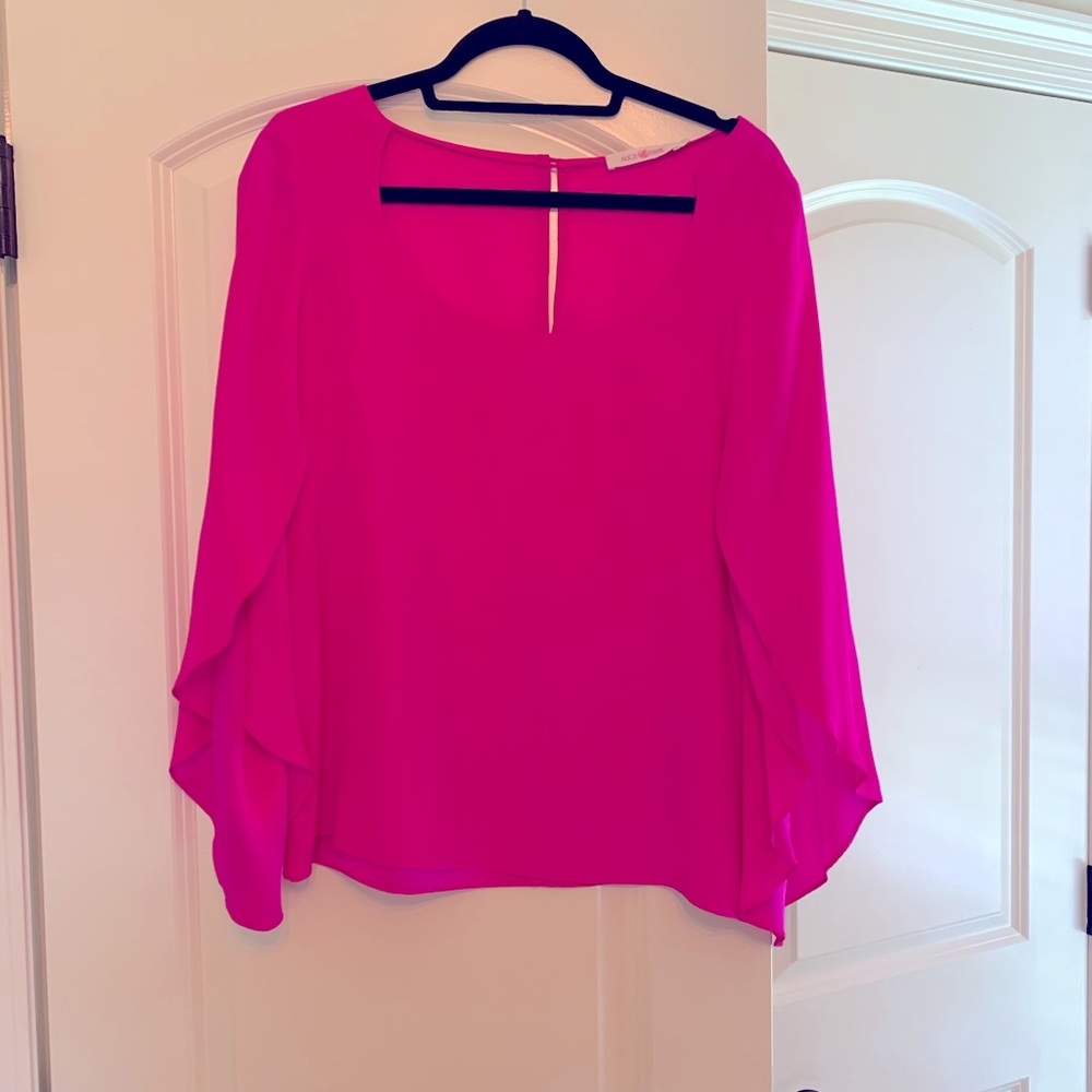 Hot pink Alice & Trixie bell sleeve top